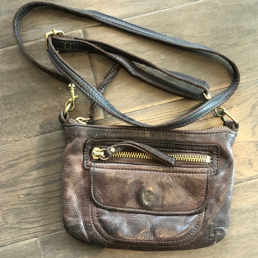 Crossbody purse